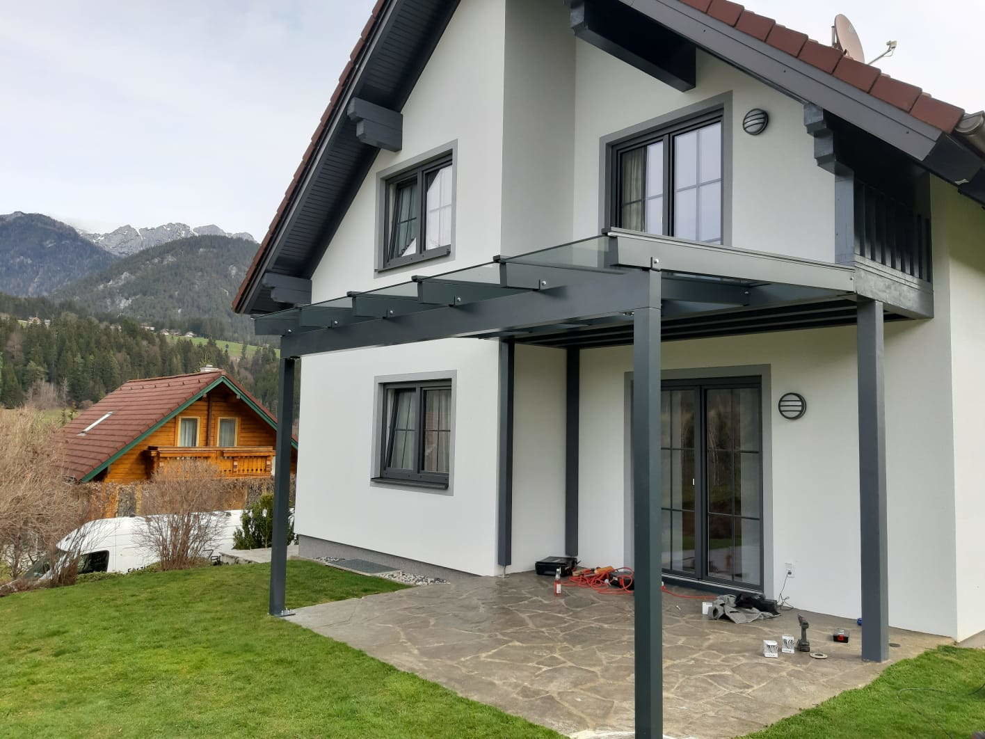 Terrassenzubau Alukonstruktion mit Dachverglasung